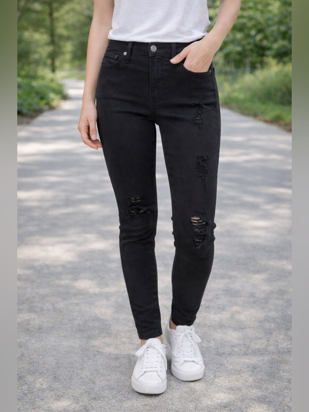 7 For All Mankind Ankle Skinny Jeans Bair Black Distressed Size 28